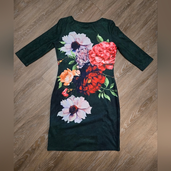 ✨️HOST PICK✨️ Smashed Lemon Floral Stretch Midi Dress with 3/4 Sleeves - Picture 2 of 14